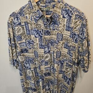 NWT Blue Hawaiian Patterned Men's Shirt